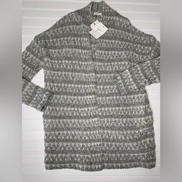 Joie Lerado Boucle Cardigan Sweater Antique Silver Wool Alpaca Blend XS NEW. 152 - Picture 4 of 7